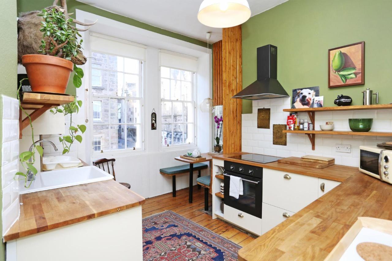 Appartement Joivy Iconic Colorful On The Royal Mile Edinburgh