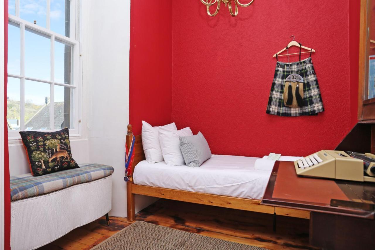 Joivy Iconic Colorful On The Royal Mile Appartement *